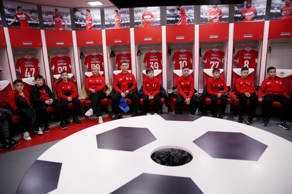 Второй день &laquo;Магнит Лагеря сборной&raquo; прошёл в Новогорске