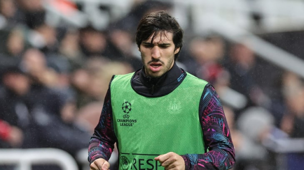 Тонали дисквалифицирован на десять месяцев за ставки на футбол