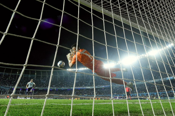 Кубок Либертадорес, финал &laquo;Бока Хуниорс&raquo; &mdash; &laquo;Флуминенсе&raquo;: Ромеро &mdash; герой сезона, как вратарь выиграл пять серий пенальти