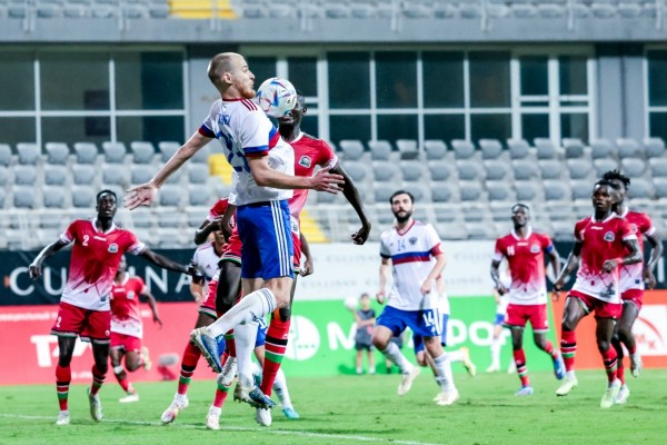 Сборная России сыграла вничью с Кенией