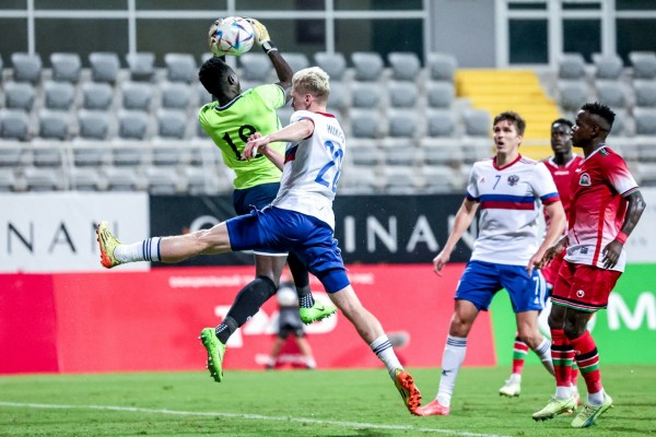 Сборная России сыграла вничью с Кенией