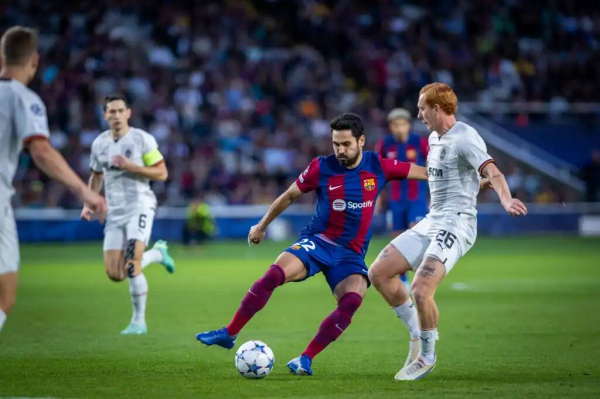 &laquo;Барселона&raquo; &mdash; &laquo;Шахтер&raquo;. Онлайн