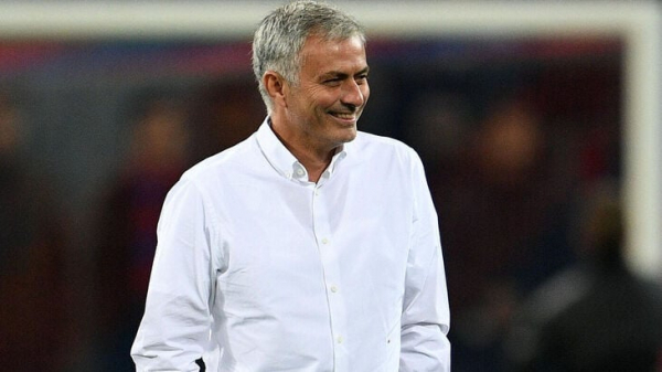 Моуринью: Эль-Шаарави очень полезный игрок для &laquo;Ромы&raquo;