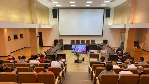 Сборные по мини-футболу приняли участие в антидопинговом семинаре