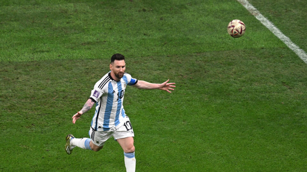 Дубль Месси принес сборной Аргентины победу над перуанцами в отборе ЧМ-2026