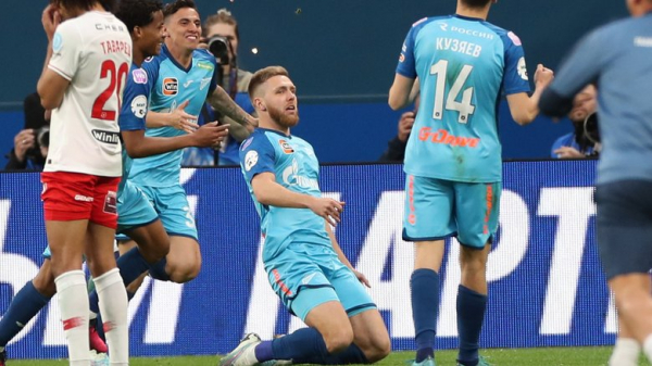 &laquo;Москва приелась. Перестал получать удовольствие от нее&raquo;. Неожиданное интервью футболиста &laquo;Зенита&raquo; Сергеева