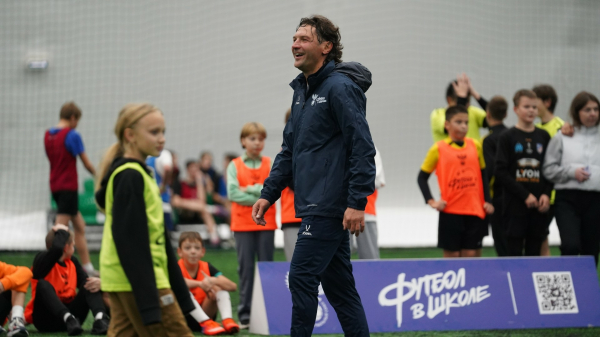 Амбассадоры РФС провели &laquo;Уроки футбола&raquo; в Вологодской области 