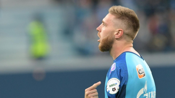 "Зенит" победил "Крылья Советов" и обеспечил себе первое место в группе КР