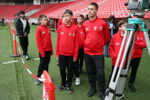 Второй день &laquo;Магнит Лагеря сборной&raquo; прошёл в Новогорске