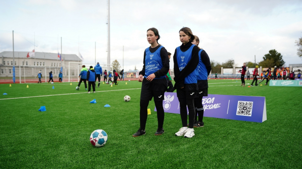 Амбассадоры РФС провели &laquo;Уроки футбола&raquo; в Вологодской области 