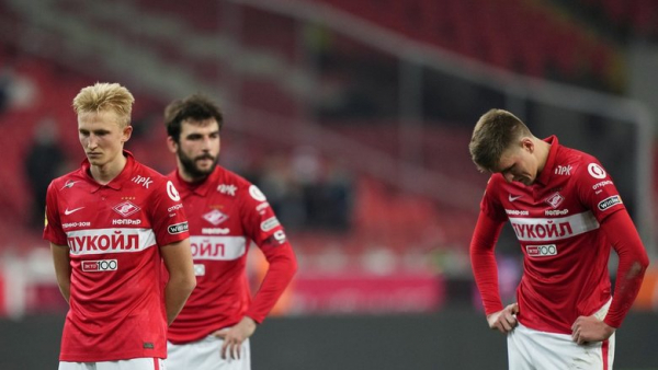 Из-за чего в &laquo;Спартаке&raquo; конфликтуют Абаскаль и Соболев. Дело вовсе не в завтраках