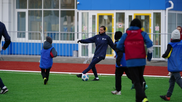Амбассадоры РФС провели &laquo;Уроки футбола&raquo; в Вологодской области 