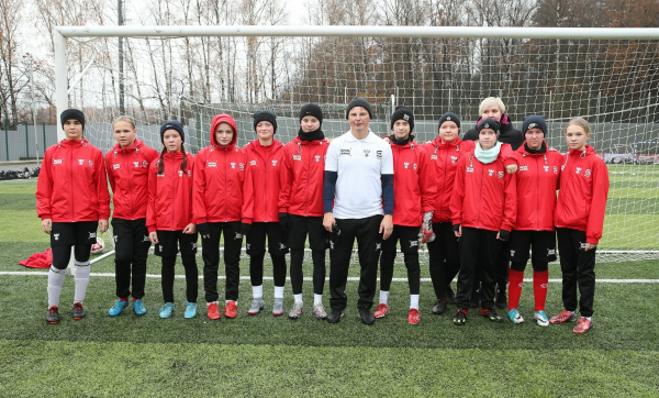 Второй день &laquo;Магнит Лагеря сборной&raquo; прошёл в Новогорске