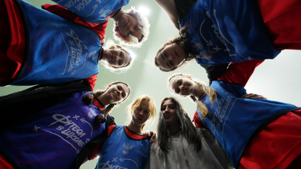 Амбассадоры РФС провели &laquo;Уроки футбола&raquo; в Вологодской области 