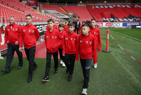 Второй день &laquo;Магнит Лагеря сборной&raquo; прошёл в Новогорске