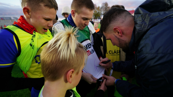 Амбассадоры РФС провели &laquo;Уроки футбола&raquo; в Вологодской области 