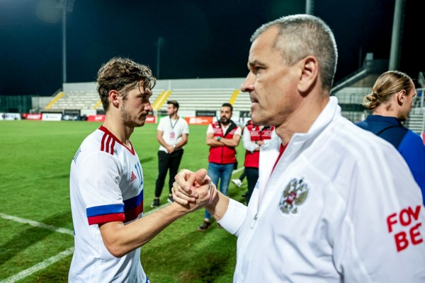 Сборная России сыграла вничью с Кенией