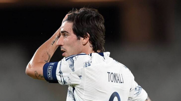 Рискнули и проиграли. Звезды сборной Италии попались на нелегальных ставках