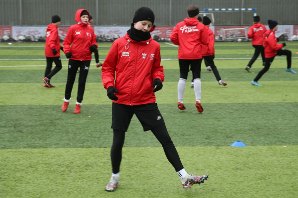 Второй день &laquo;Магнит Лагеря сборной&raquo; прошёл в Новогорске