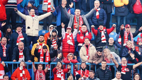 Возвращение в 90-е. "Спартак" утонул в воронежской грязи