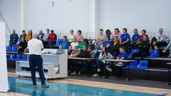 Амбассадоры РФС провели &laquo;Уроки футбола&raquo; в Вологодской области 