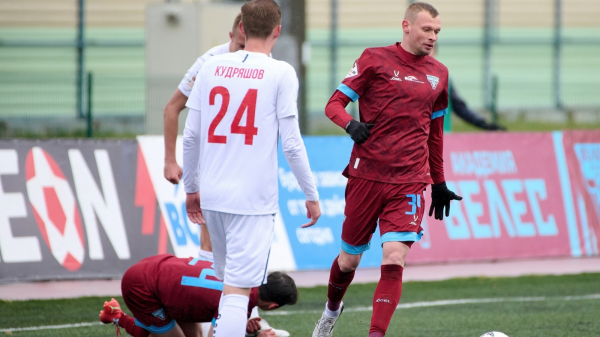 КДК дисквалифицировал Евгения Макеева на два матча Второй лиги