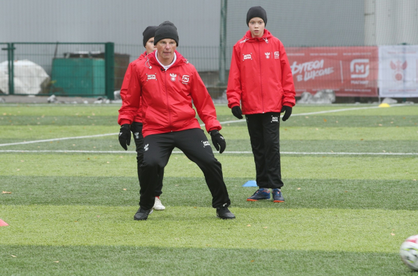 Второй день &laquo;Магнит Лагеря сборной&raquo; прошёл в Новогорске