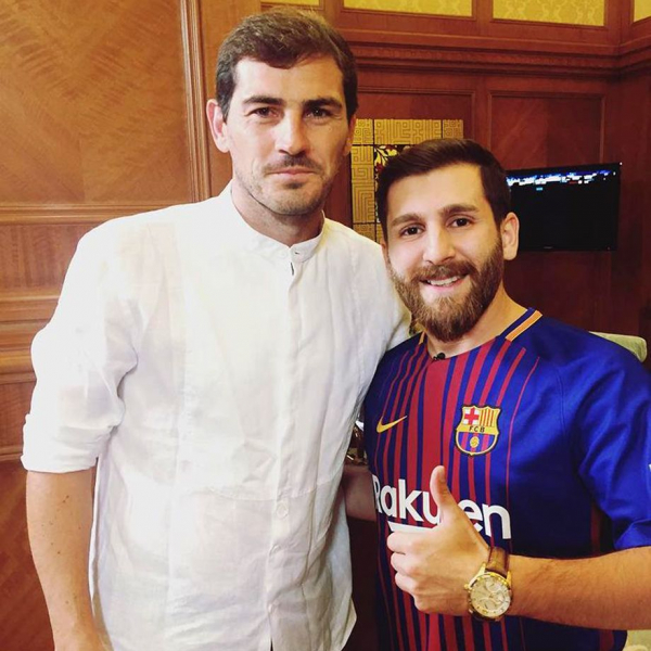 Двойники Лионеля Месси, Диего Марадоны, Криштиану Роналду: монетизация в соцсетях, съёмки в рекламе, свадьбы, корпоратив