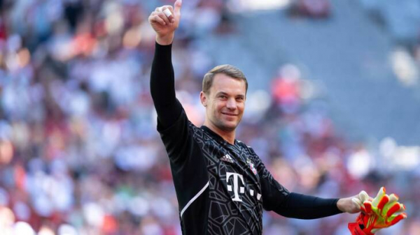 Нойер лишен капитанской повязки в сборной Германии