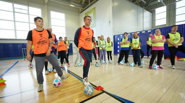 Амбассадоры РФС провели &laquo;Уроки футбола&raquo; в Вологодской области 