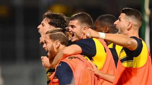 &laquo;Парма&raquo; &mdash; &laquo;Комо&raquo;. Ставки (к. 1.86) и прогноз на футбол, Серия В, 20 октября 2023 года