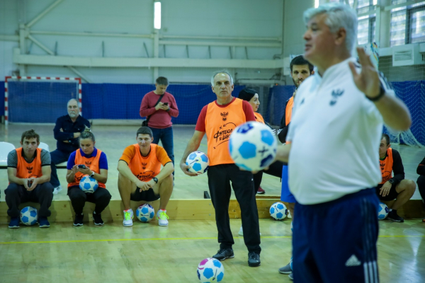 700 школьников сыграли на &laquo;Магнит. Уроке футбола&raquo; в Краснодаре
