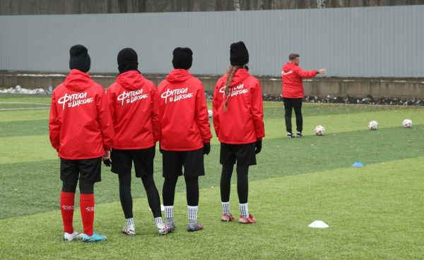 Второй день &laquo;Магнит Лагеря сборной&raquo; прошёл в Новогорске