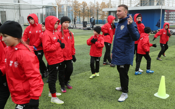 Второй день &laquo;Магнит Лагеря сборной&raquo; прошёл в Новогорске