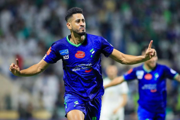 Кто такой футболист &laquo;Аль-Фатеха&raquo; Мурад Батна: биография, карьера, статистика лучших бомбардиров Саудовской Аравии