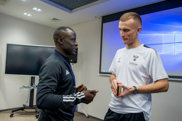 Академия РФС провела переаттестацию тренеров в Москве