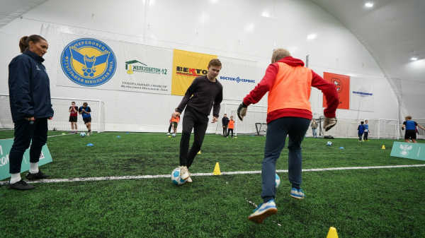 Амбассадоры РФС провели &laquo;Уроки футбола&raquo; в Вологодской области 