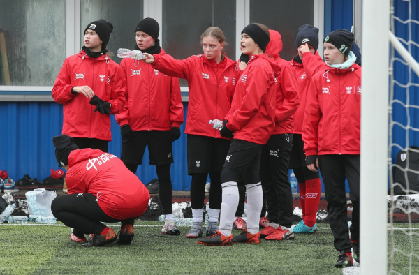 Второй день &laquo;Магнит Лагеря сборной&raquo; прошёл в Новогорске