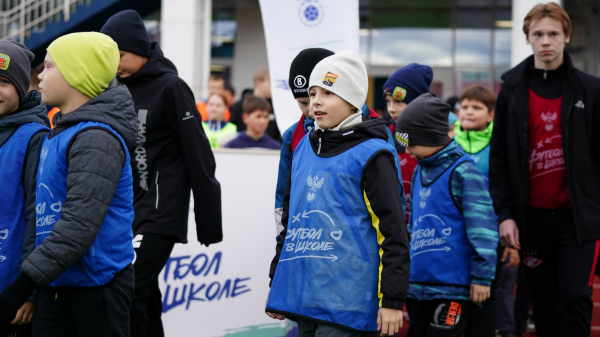 Амбассадоры РФС провели &laquo;Уроки футбола&raquo; в Вологодской области 