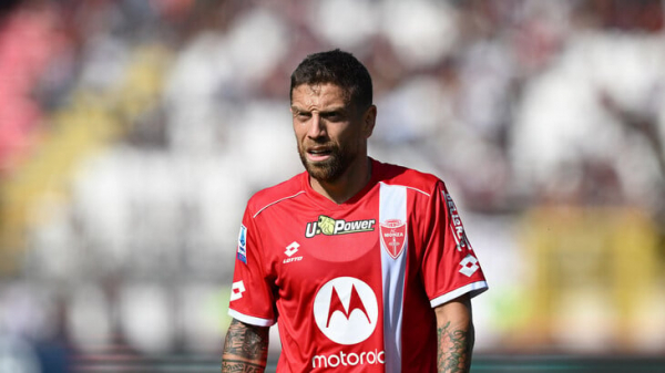 Папу Гомес дисквалифицирован на два года за употребление допинга