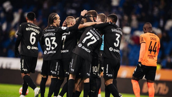 &laquo;Динамо&raquo; впервые с сентября одержало победу в матче чемпионата России по футболу