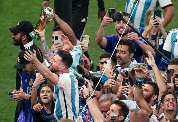 Кто выиграет &laquo;Золотой мяч&raquo; &mdash; 2023: Месси уже выиграл награду, почему не дали Холанду, подробности, мнение