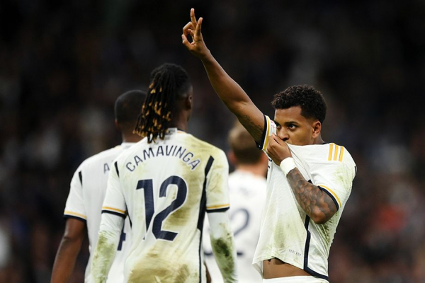 &laquo;Реал&raquo; &mdash; &laquo;Валенсия&raquo; &mdash; 5:1, обзор матча, 13-й тур Ла Лиги, видео, 11 ноября 2023, Родриго и Винисиус, ошибки Мамардашвили