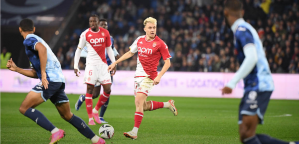 
        Головин тащит &laquo;Монако&raquo; осенью! Был номинирован на игрока месяца в октябре, но уступил Мбаппе
        
        
        
	