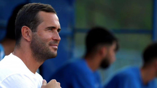 Сербский "Спартак" отправил в отставку главного тренера Александра Кержакова