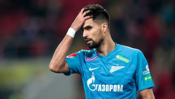 &laquo;Не всю же жизнь идти на первом месте&raquo;. Семак признал кризис &laquo;Зенита&raquo; &mdash; и вышел из него