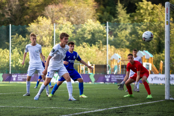 &laquo;СКА Хабаровск&raquo; возглавил таблицу турнира победителей МЮФЛ-3