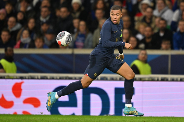 Главные футбольные матчи выходных, 18-19 ноября: ретроматч &laquo;Локомотив&raquo; &mdash; ЦСКА, Португалия, Испания &mdash; Грузия, Армения