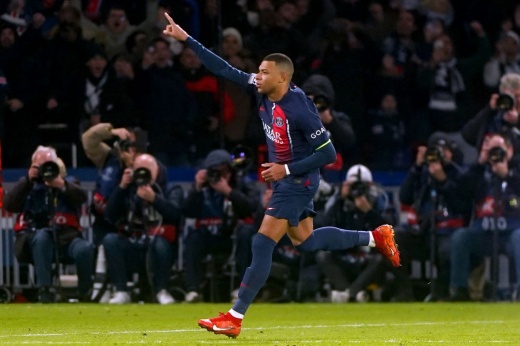 &laquo;ПСЖ&raquo; проиграл &laquo;Ньюкаслу&raquo;, &laquo;Барселона&raquo; победила &laquo;Порту&raquo;, результаты матчей Лиги чемпионов, 28 ноября 2023, &laquo;Милан&raquo;