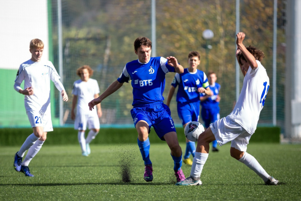 &laquo;СКА Хабаровск&raquo; возглавил таблицу турнира победителей МЮФЛ-3